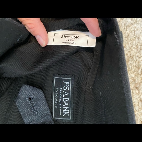 Men’s Gray Jos A. Bank Suit - Picture 6 of 6